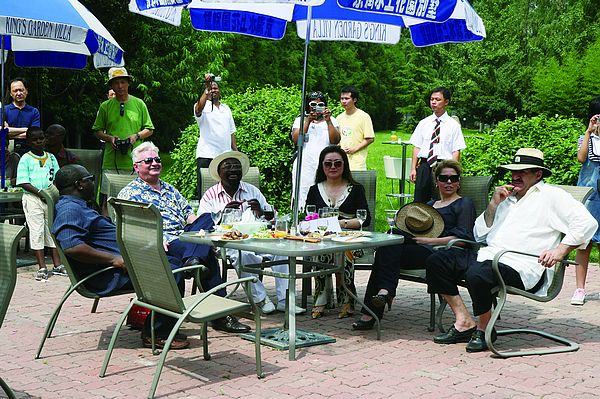 More than 10 ambassadors and diplomats got together in peace garden